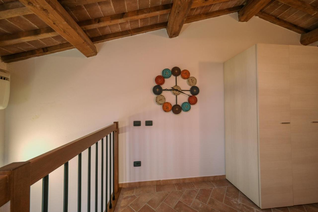 Il Poggio Di San Ruffino Hotel Lari Exterior photo