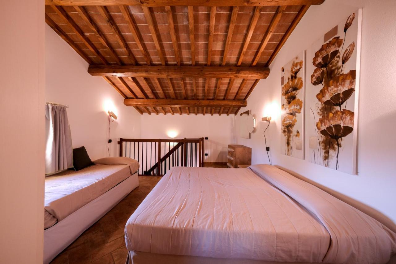 Il Poggio Di San Ruffino Hotel Lari Exterior photo