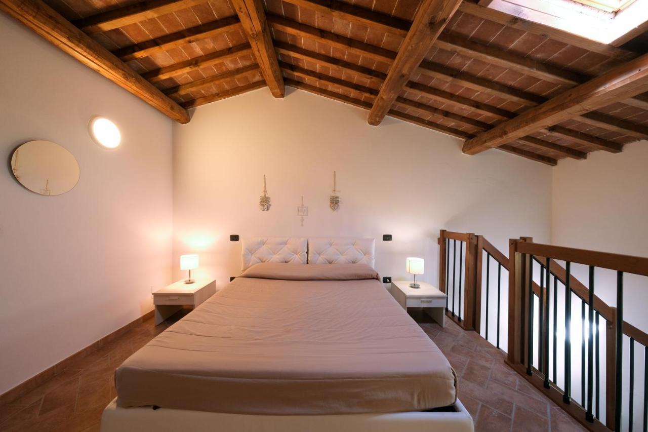 Il Poggio Di San Ruffino Hotel Lari Exterior photo