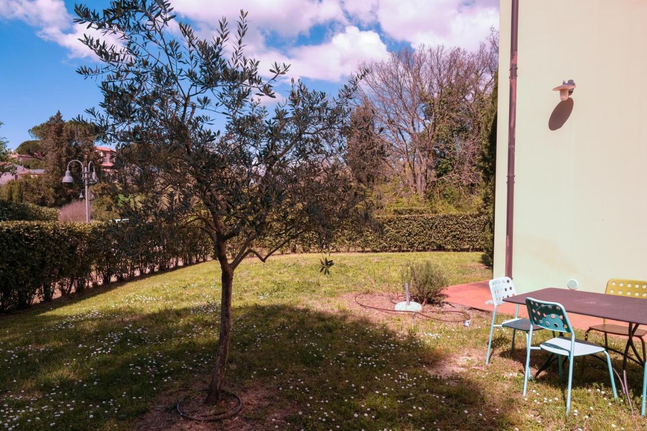 Il Poggio Di San Ruffino Hotel Lari Exterior photo