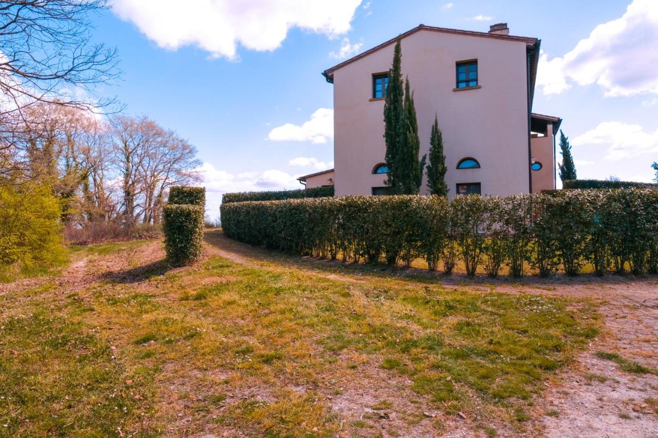 Il Poggio Di San Ruffino Hotel Lari Exterior photo
