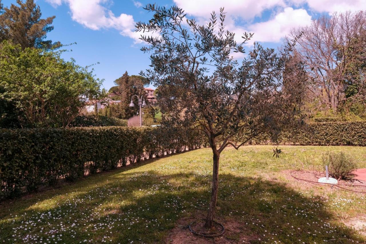 Il Poggio Di San Ruffino Hotel Lari Exterior photo
