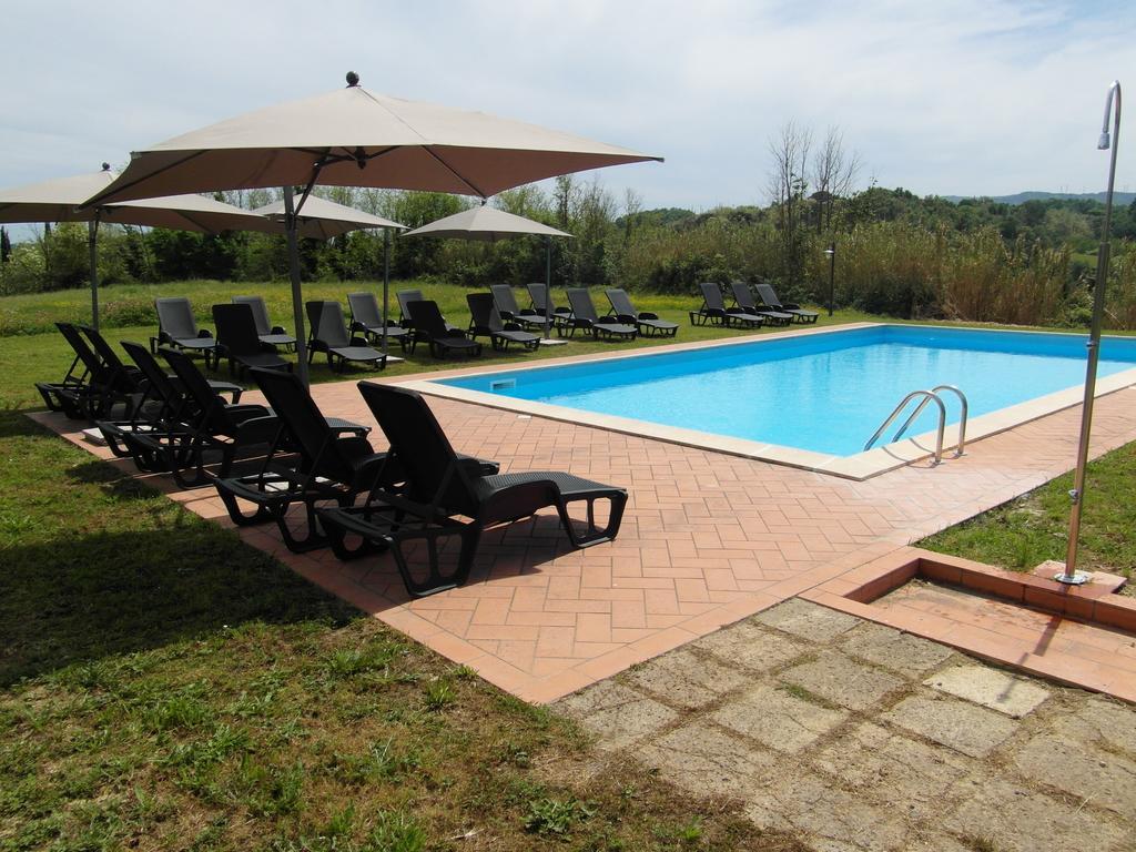 Il Poggio Di San Ruffino Hotel Lari Exterior photo