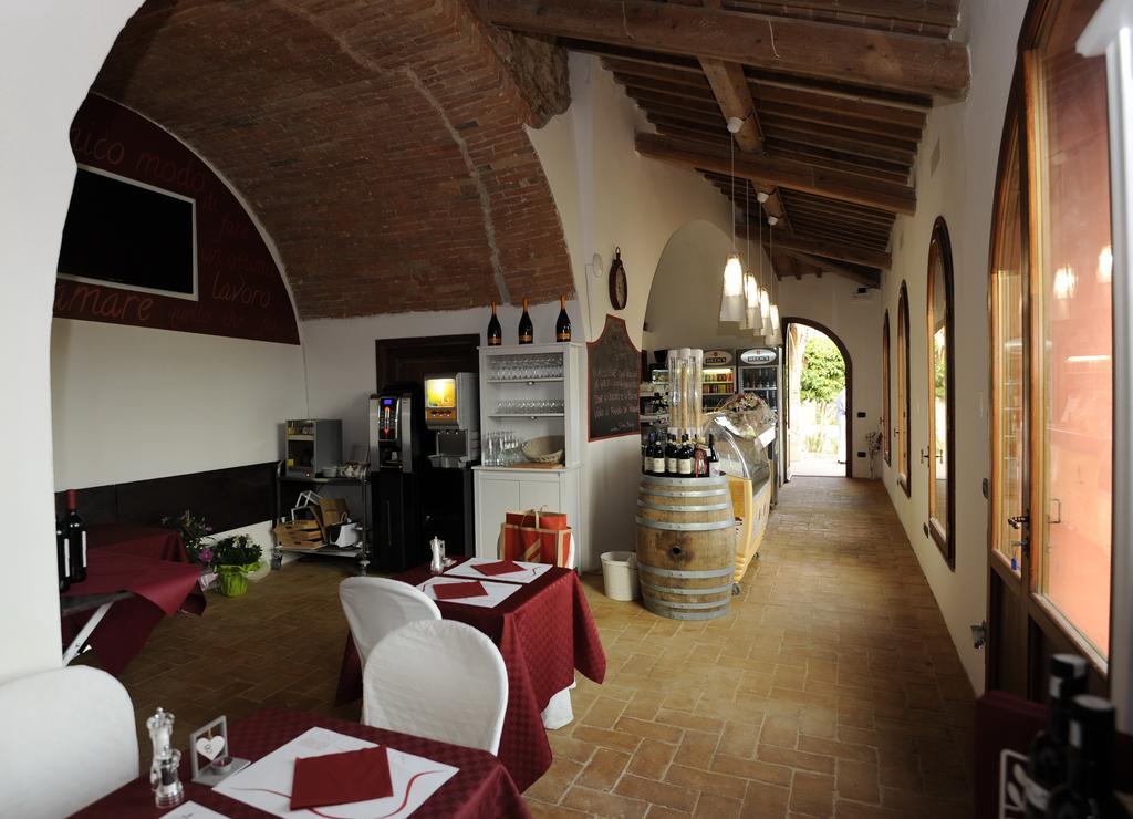 Il Poggio Di San Ruffino Hotel Lari Exterior photo